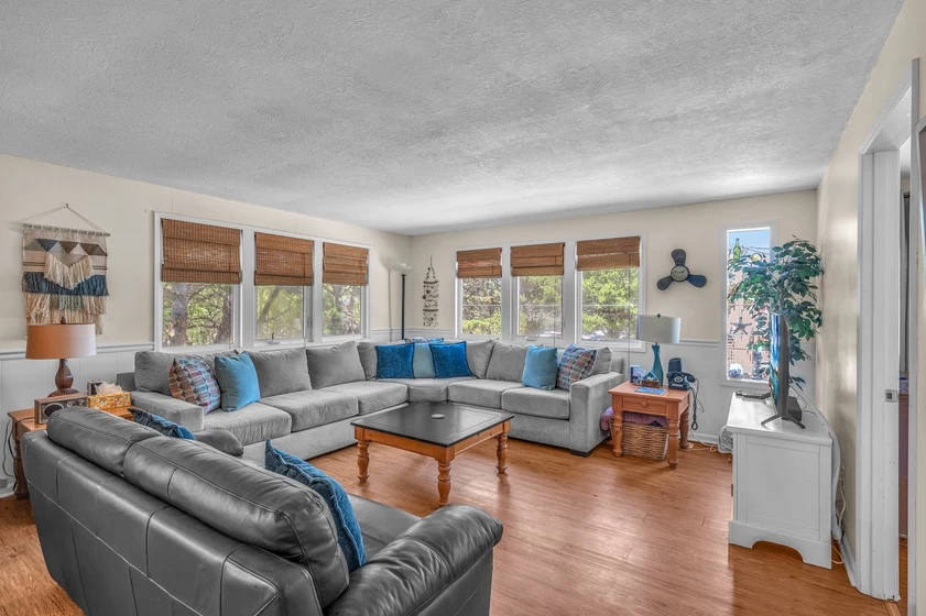 Fantasia - Pet Friendly, Fenced-in Yard, Tierra Del Mar — photo 4