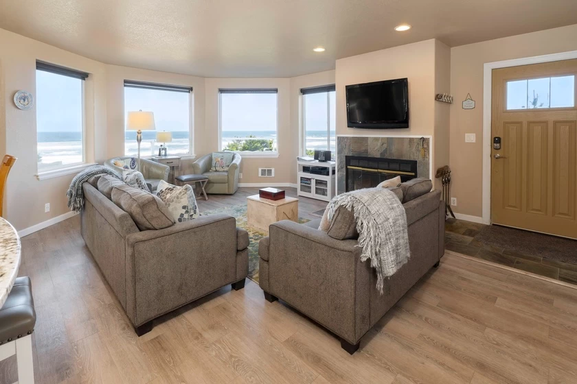 Beverly Beach Overlook - Game Room — photo 5