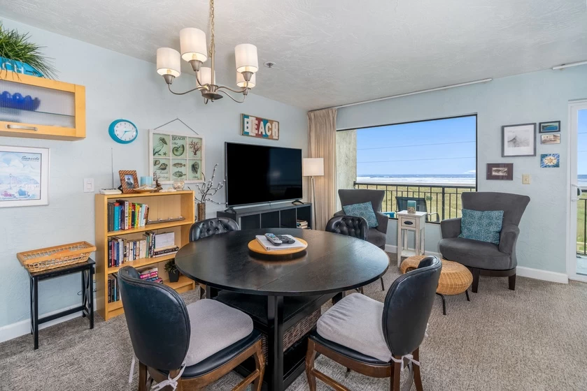Seaside Beach Club 203 - Oceanfront Condo — photo 4