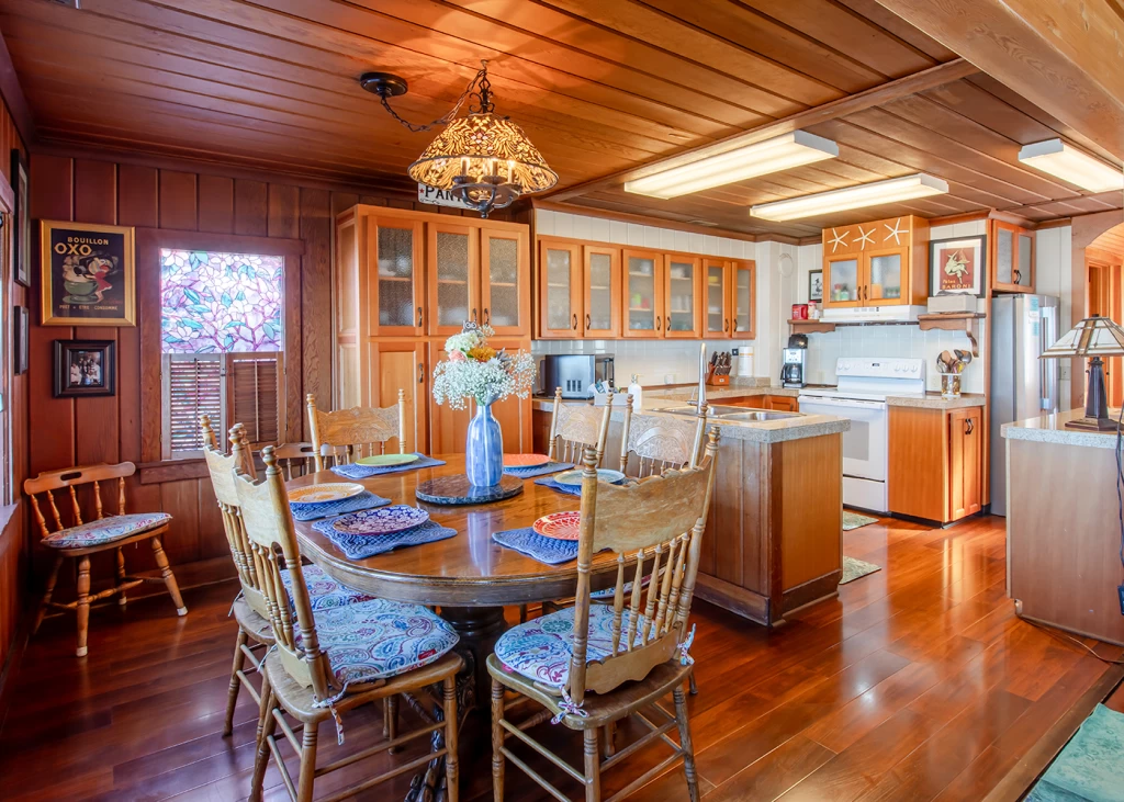 Heathergate - Roads End, Hot Tub, Private Beach Access — photo 4