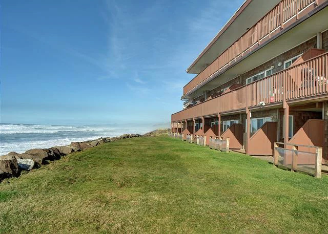 Pacific Sands Resort 1 & 2 Bedroom Condos