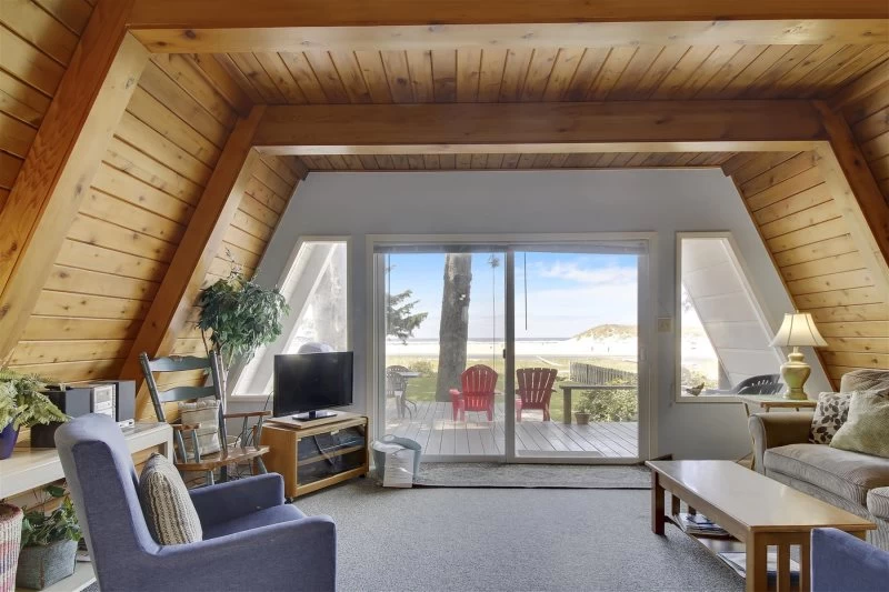 Ecola Haven - Direct Beach Access — photo 3