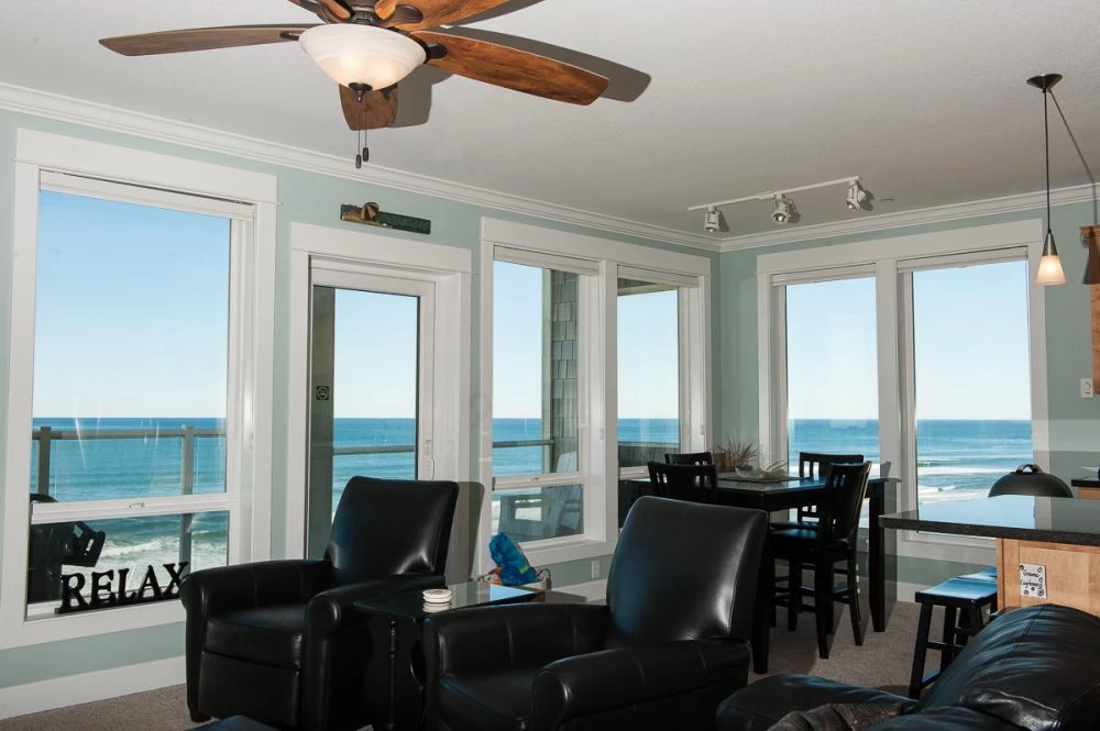 Oceanfront Condos w/ Hot Tubs - Pacific Winds — photo 3