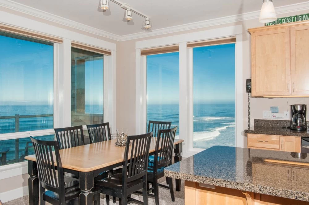 Oceanfront Condos w/ Hot Tubs - Pacific Winds — photo 2