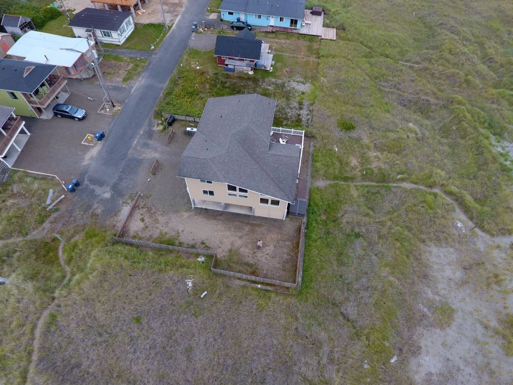 Lycan House — photo 2