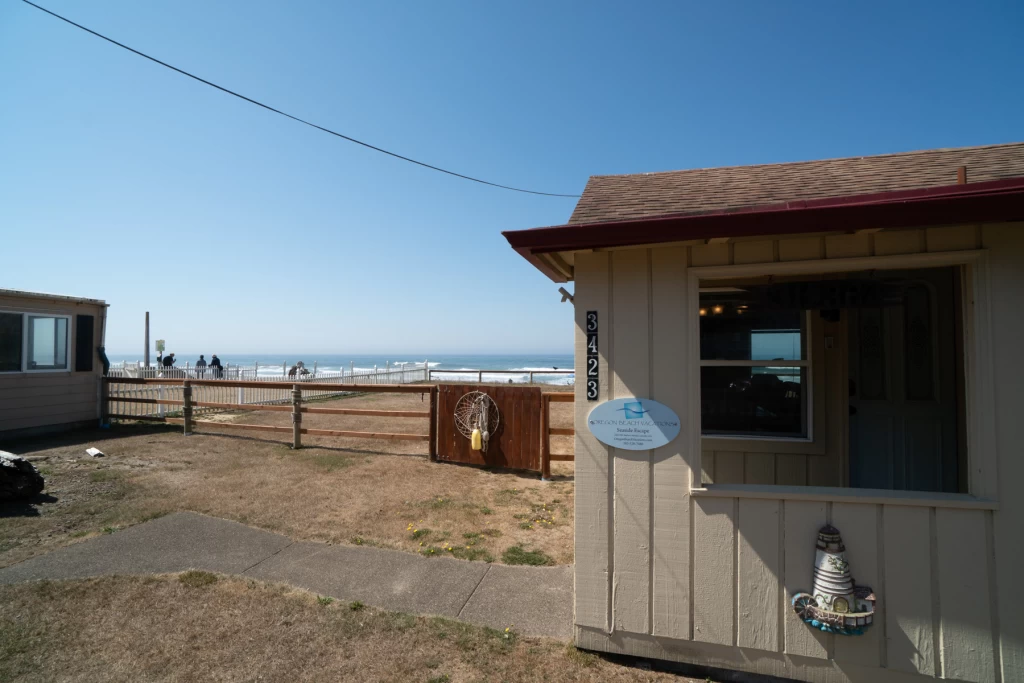 Seaside Escape — photo 3