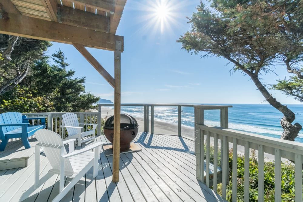 Pelicans Perch - Pet Friendly Oceanfront Luxury — photo 2