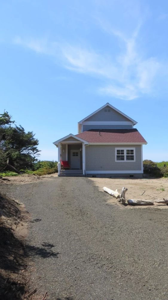 Traxler's Surfside Cottage - on Heceta Beach, Dogs Ok — photo 2
