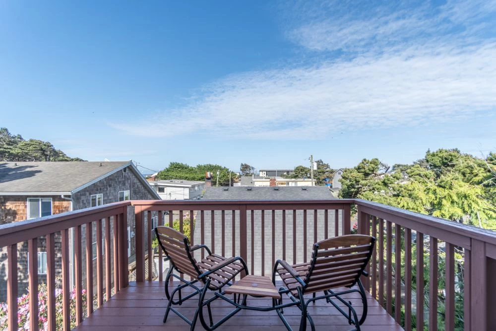 Family Tides - Pet Friendly
