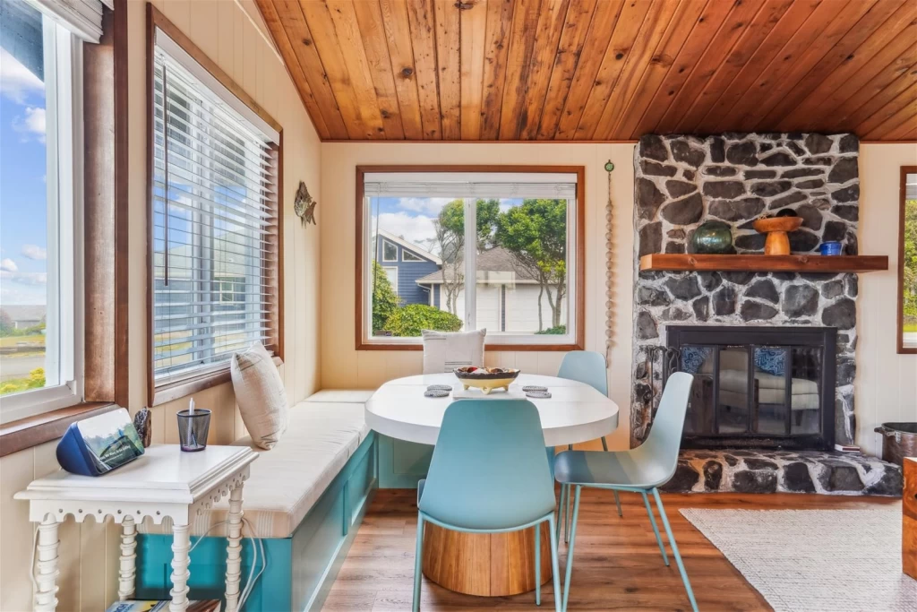 Little Caper - Newly Renovated! 1-Block to the Beach — photo 3