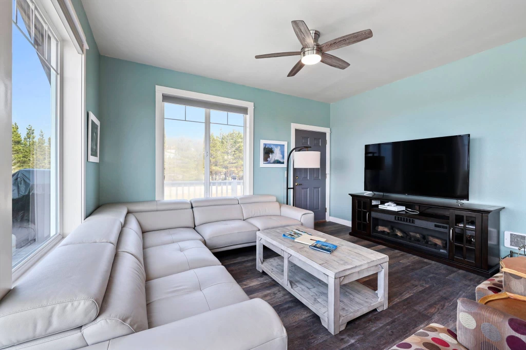 Surfview 2 - Large Groups, Game Room, Hot Tub — photo 4