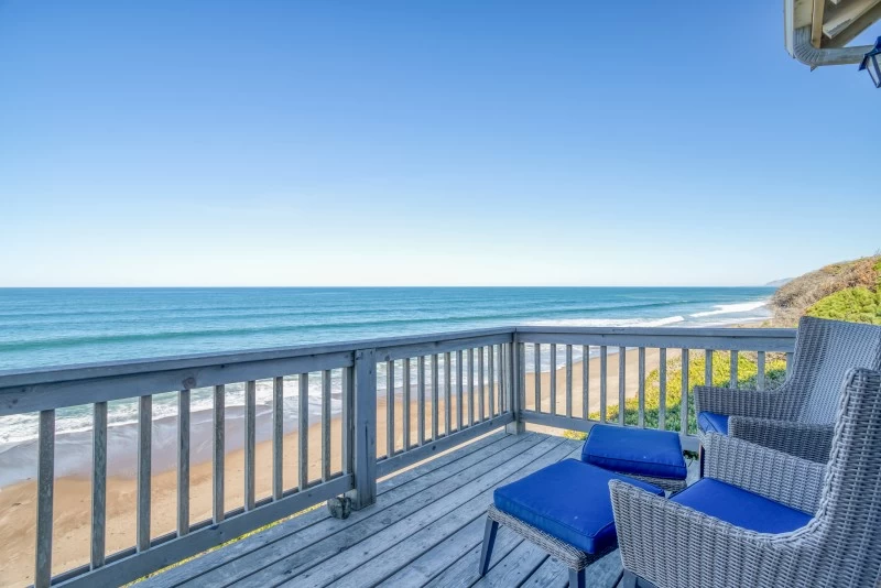 The Diamond K - Bella Beach