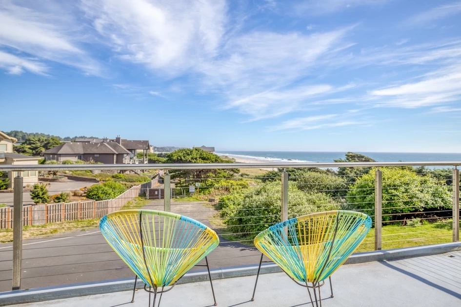 Breakwater Beach House - Roads End