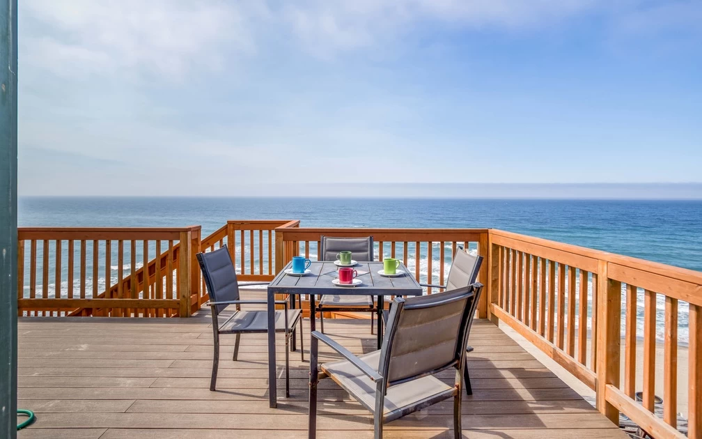 Anchors Aweigh - Dog Friendly
