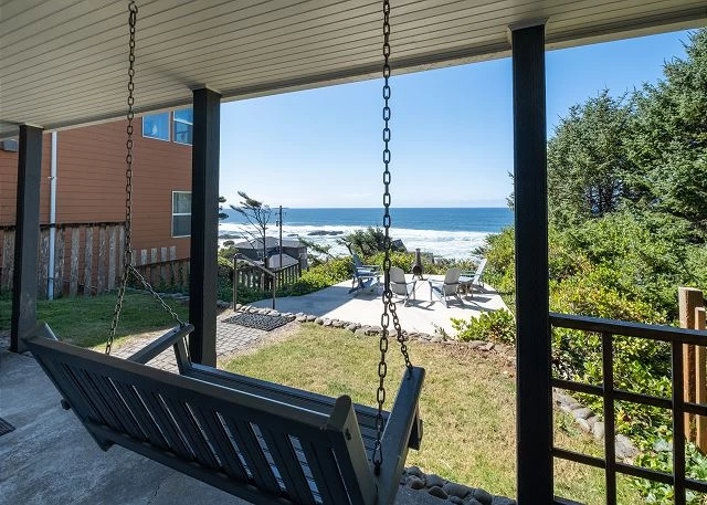 Porthole - Secluded, Ocean View Hot Tub — photo 4