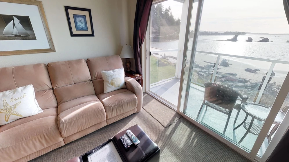 Waters Edge 308