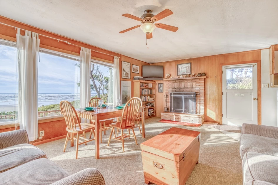 Ford House - Beach Access — photo 4