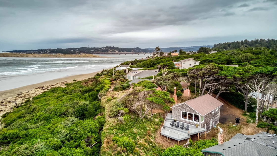 Ford House - Beach Access