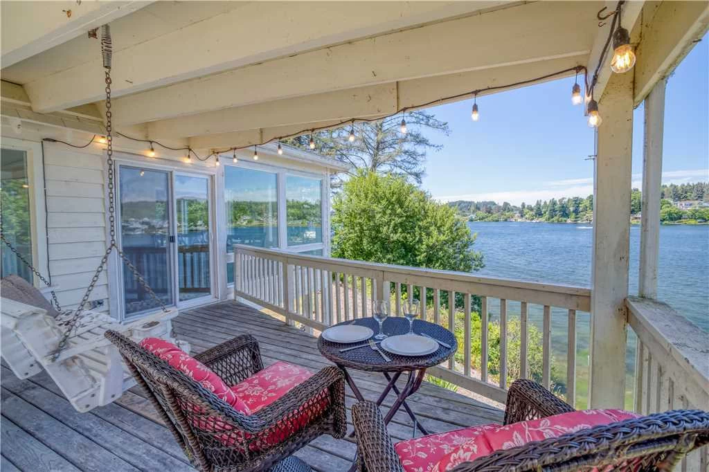 Laurel Haven - Devils Lake, Hot Tub, Game Room, Kayaks — photo 2