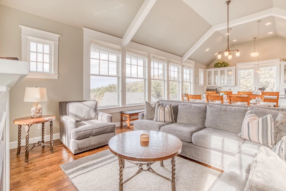 High Above the Sea - Belhaven, Hot Tub, Game Room — photo 4