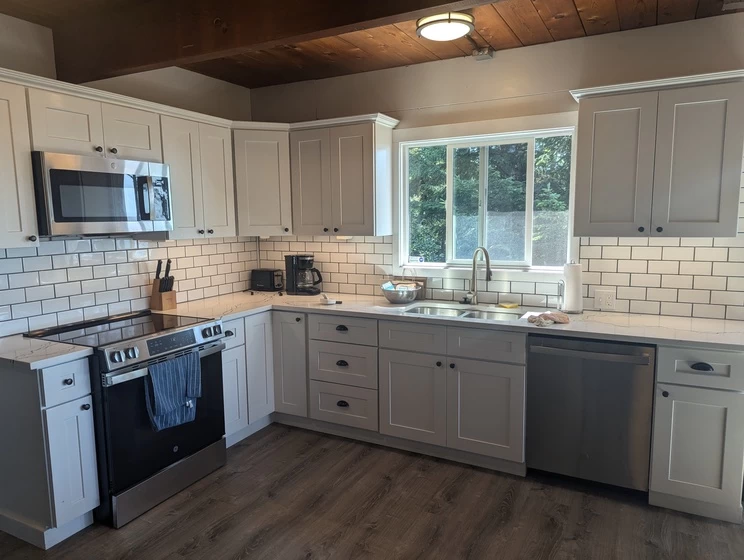 The Cedar House - Otter Rock — photo 4