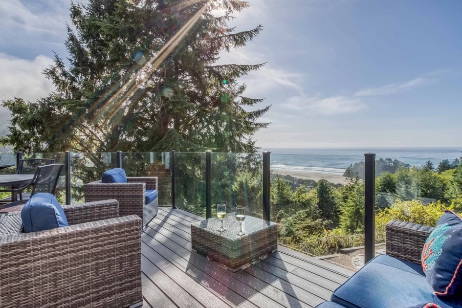 Whalesong Overlook - Hot Tub, Dog Friendly
