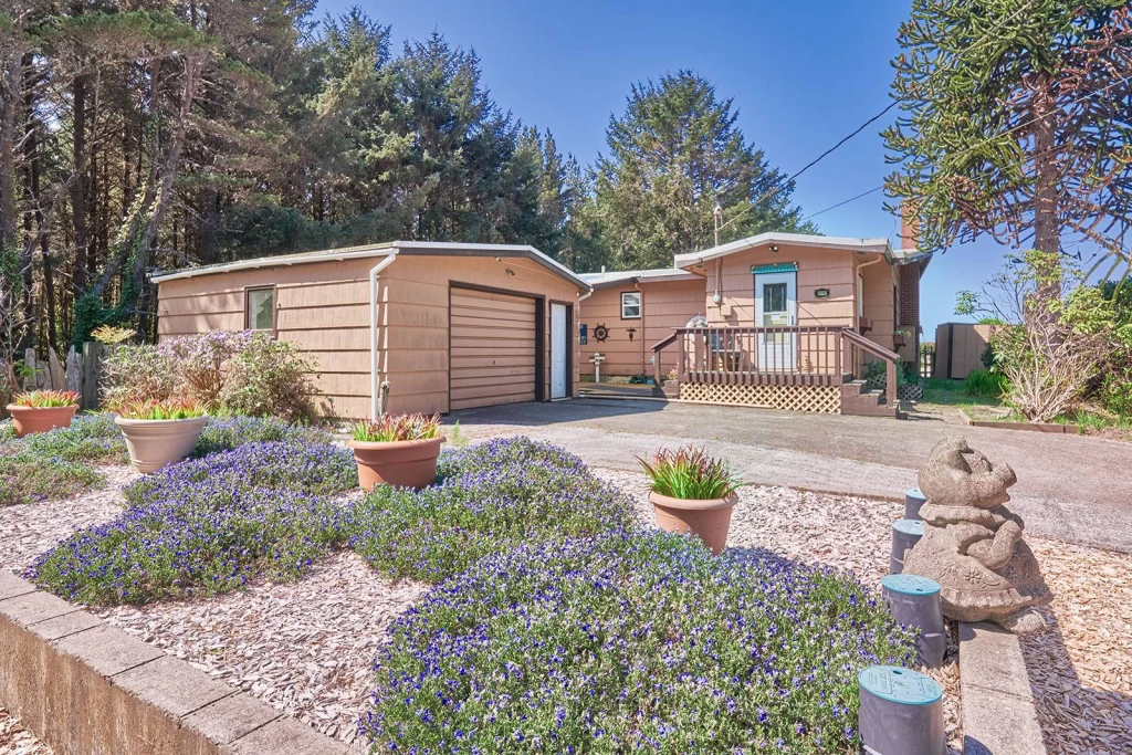 Garden Shores - New Listing! Path to the Beach — photo 2