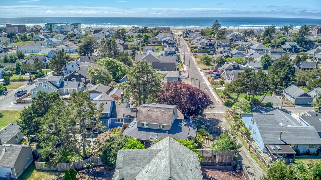 The Sea Knoll - 2 Blks to the Prom & Beach