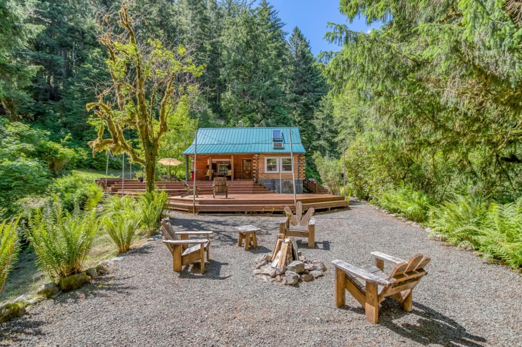 Creek Haven - Private, Hot Tub — photo 2