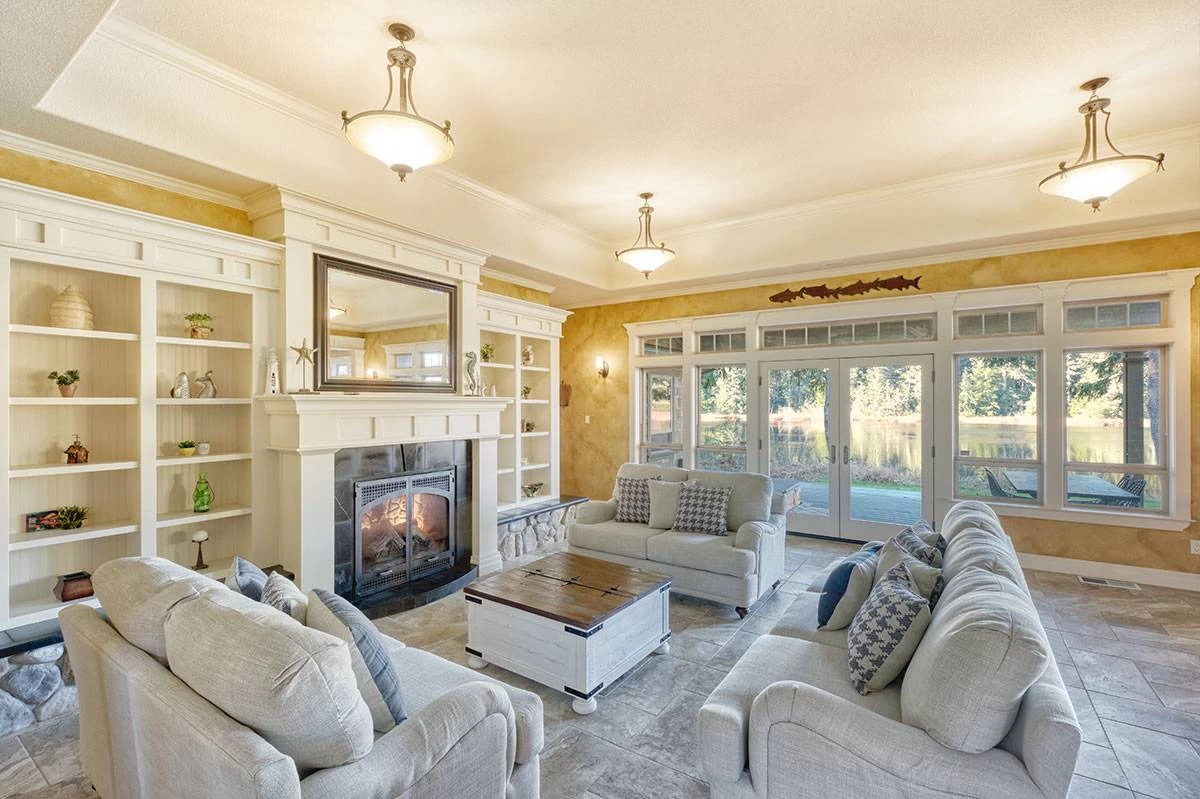 Lakeside Forest Retreat - Hot Tub, Private, 2-Mi to the Beach
