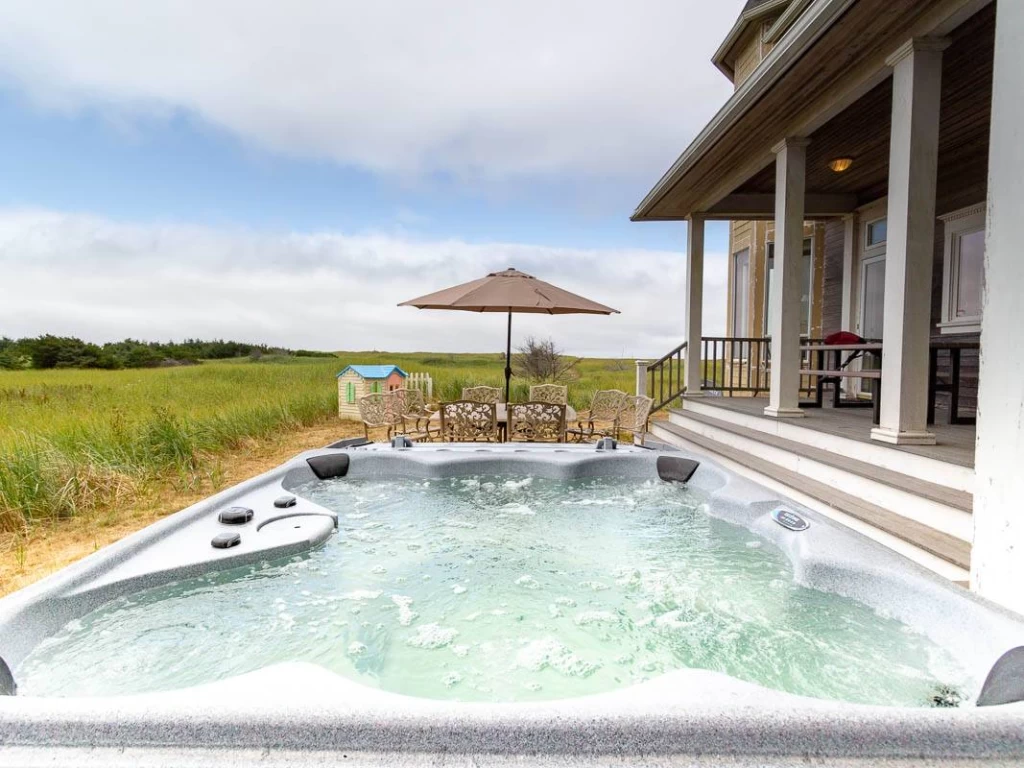 Knole & Knole Guest House - Hot Tub, Game Room — photo 2