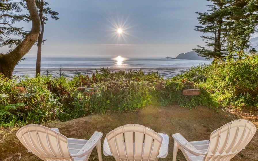 Agate Beach Oceanfront Lodge - 2 Living Spaces, Hot Tub