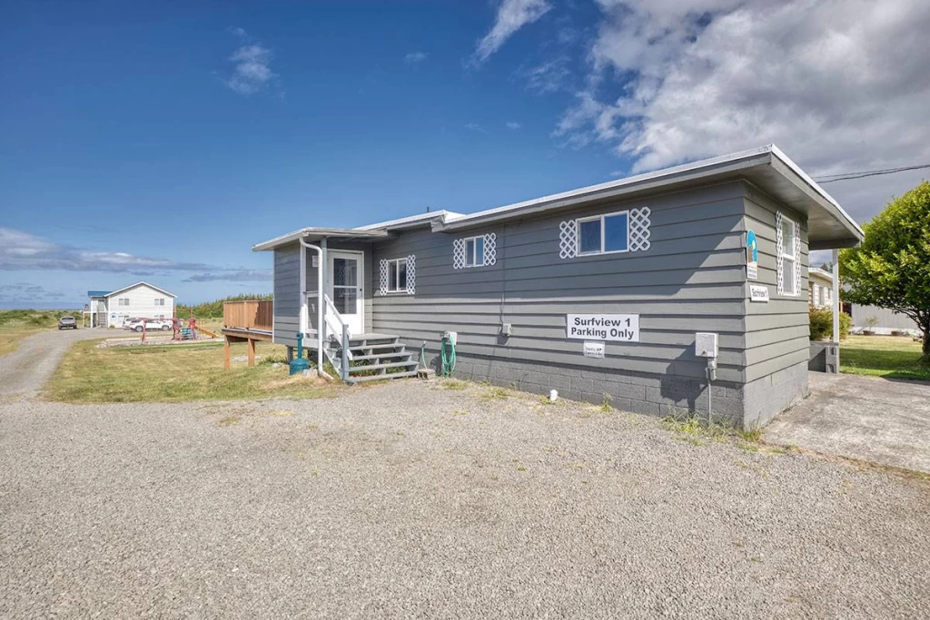 Surfview 1 & 3 - Large Groups, Hot Tub, Game Room — photo 3