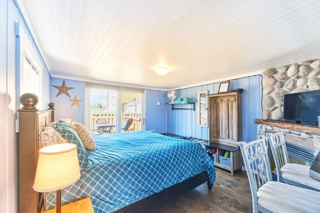 Beachside Bungalow # 6 - Cozy Studio for Two — photo 3