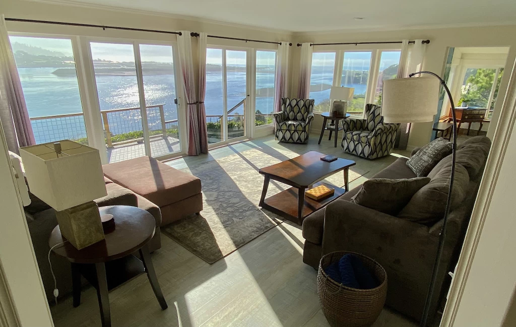 River’s End-Best River and Ocean Views, 2+acres, Hot Tub — photo 4