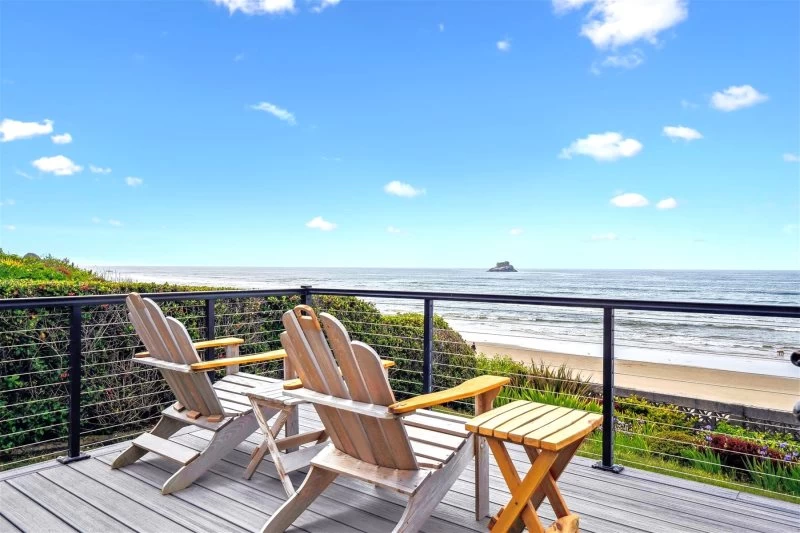 Schilling Beach House - Private Beach Access