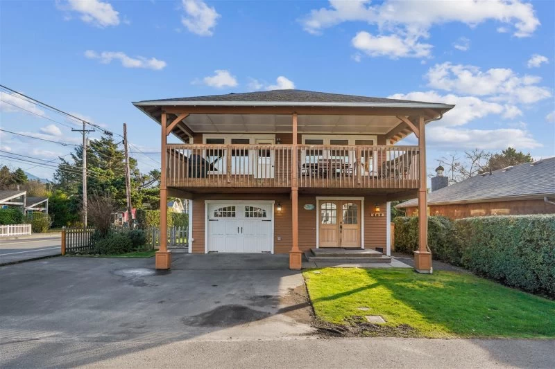 Sea Salt - Pet Friendly, Fenced-in Yard