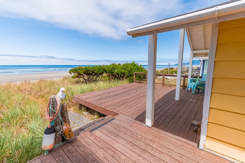 Finch House - Direct Beach Access