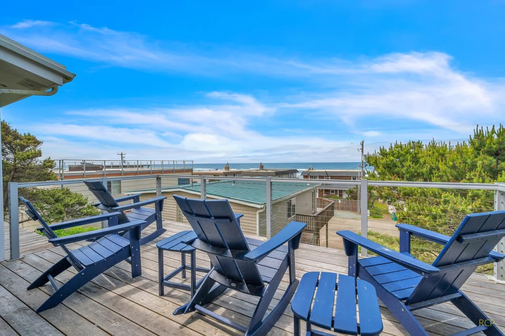 Rockaway Getaway - Hot Tub, Game Room, EV Charger — photo 2