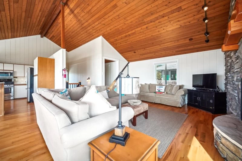 The Aerie - Convenient Location, Ocean View — photo 3