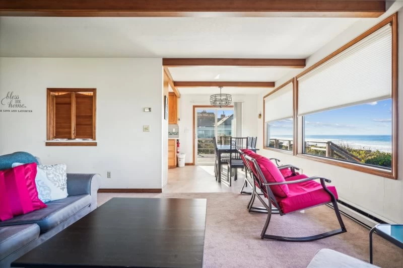 Falcon Getaway - New Oceanfront Listing! — photo 3