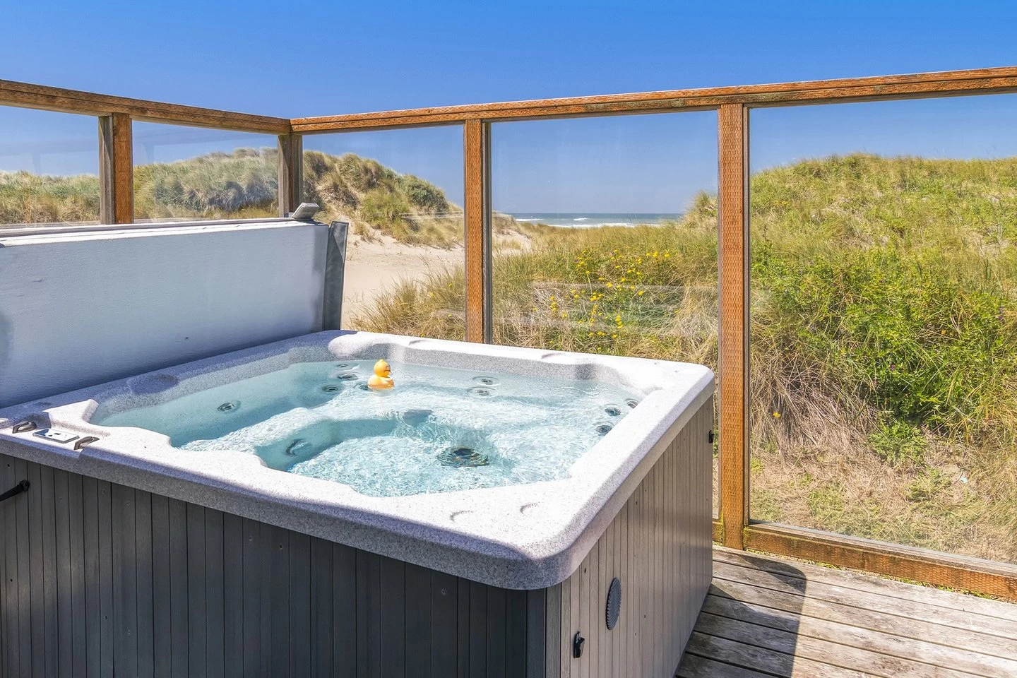 Sunrise Surprise - Bayshore, Private Hot Tub & Game Room