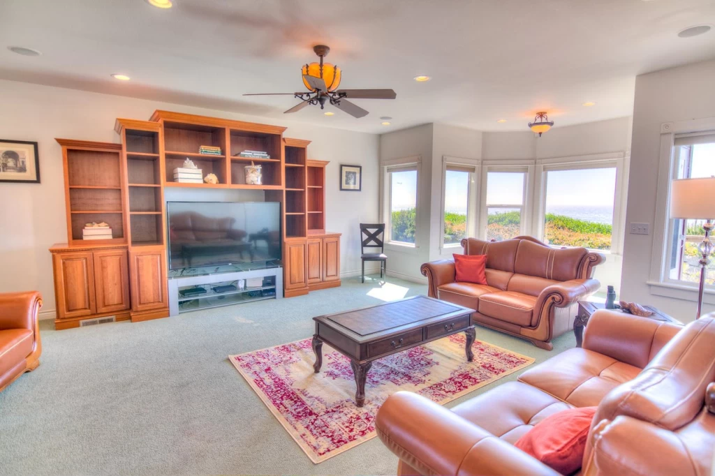 Our Ocean Vista- New! Private 1-Acre, Beach Access, Hot Tub! — photo 5