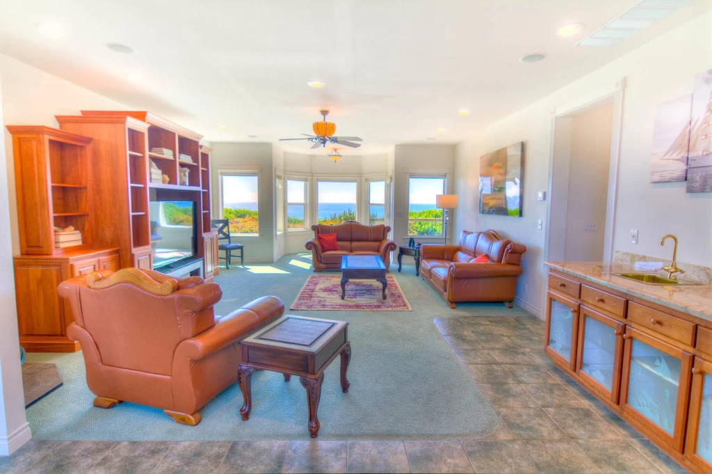 Our Ocean Vista- New! Private 1-Acre, Beach Access, Hot Tub! — photo 4