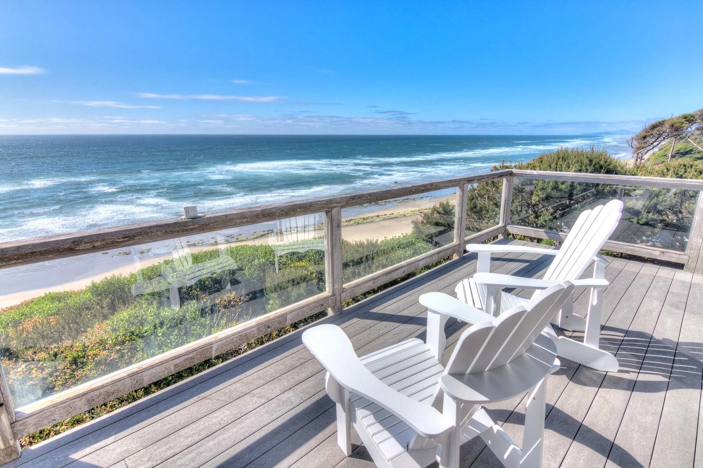 Our Ocean Vista- New! Private 1-Acre, Beach Access, Hot Tub!