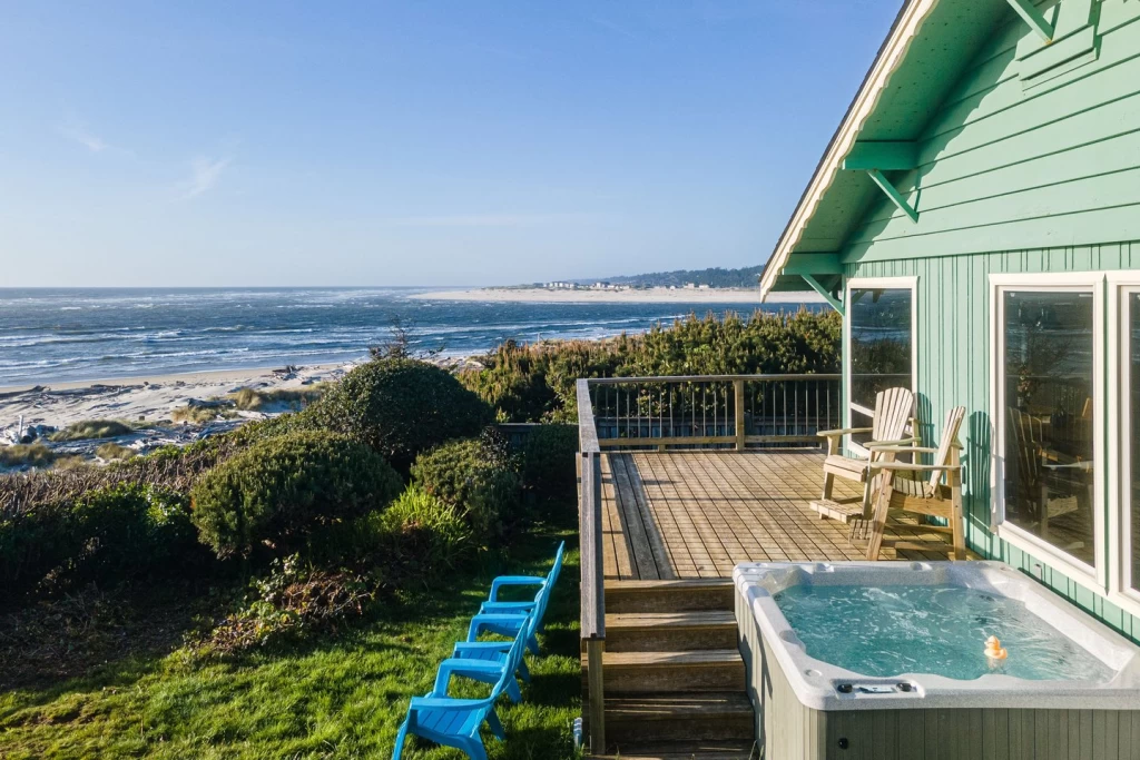 Peace of the Beach - New! Hot Tub, Yard, Game Room — photo 2
