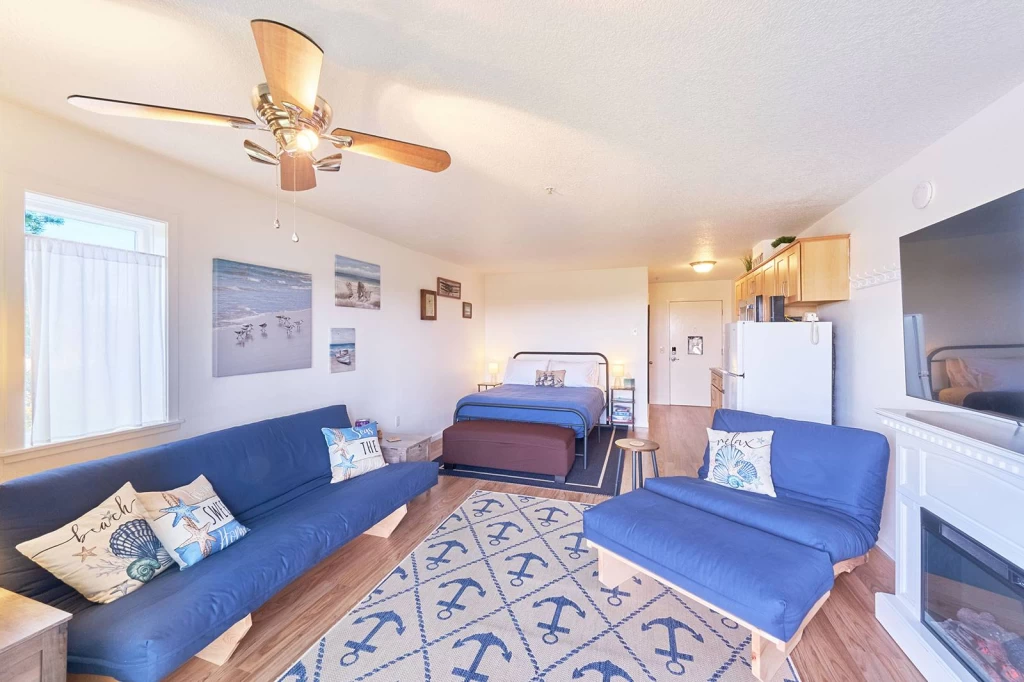 Sandpiper Approach - New Listing! Walk to Everything — photo 3