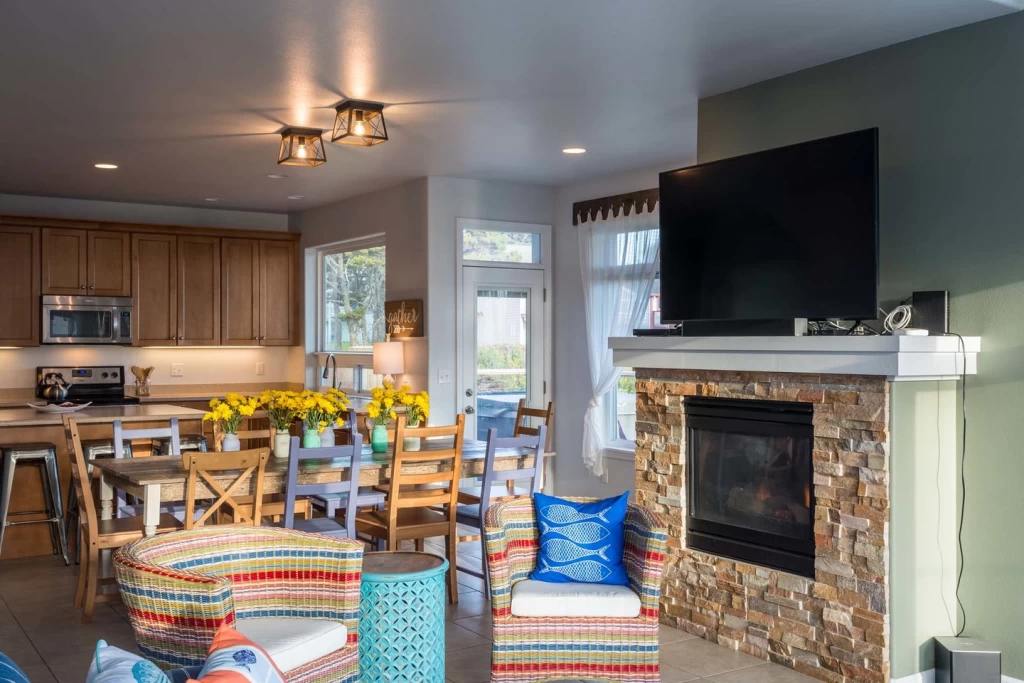 Just for the Halibut House - New Listing! Gleneden Beach — photo 3