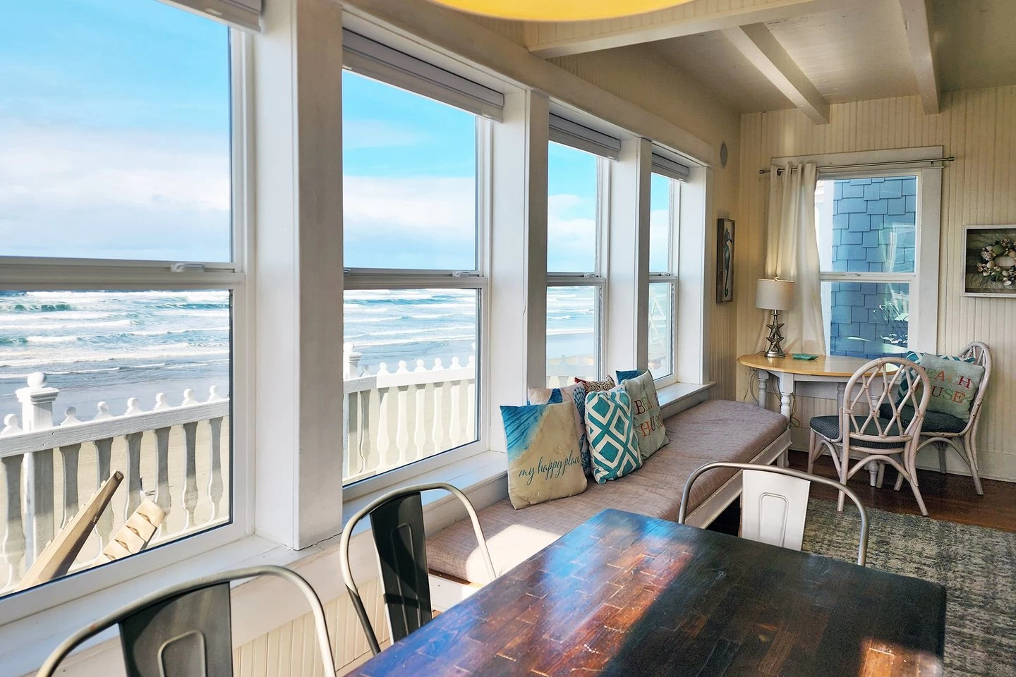 Nye Beach House - Newport