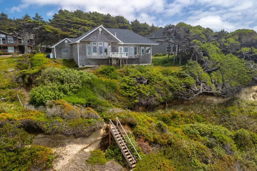 The Coastal Jewel - Seal Rock — photo 4